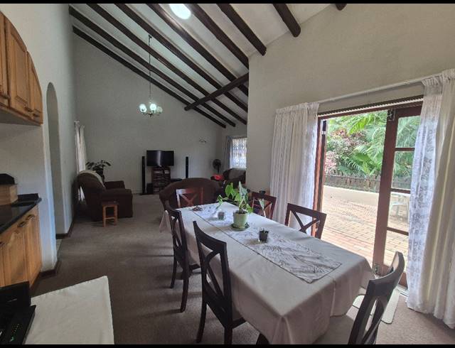3 BEDROOM TOWNHOUSE FOR SALE IN BEACON ROCKS